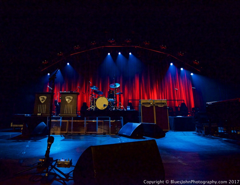 Joe Bonamassa, Arlene Schnitzer Concert Hall, Portland'5 Centers for the Arts, photo by John Alcala
