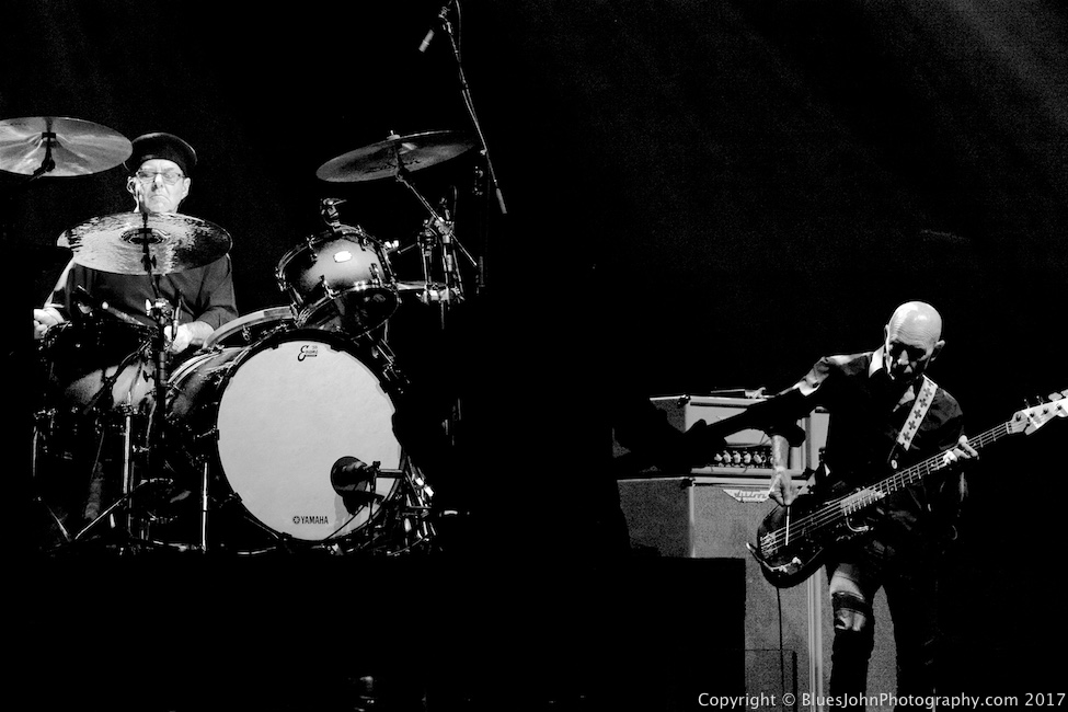 Joe Bonamassa, Arlene Schnitzer Concert Hall, Portland'5 Centers for the Arts, photo by John Alcala