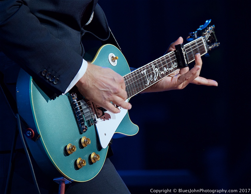 Joe Bonamassa, Arlene Schnitzer Concert Hall, Portland'5 Centers for the Arts, photo by John Alcala