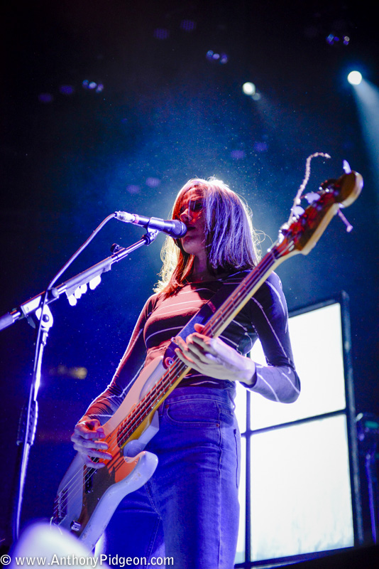 Warpaint, Moda Center, Rose Quarter, photo by Anthony Pidgeon