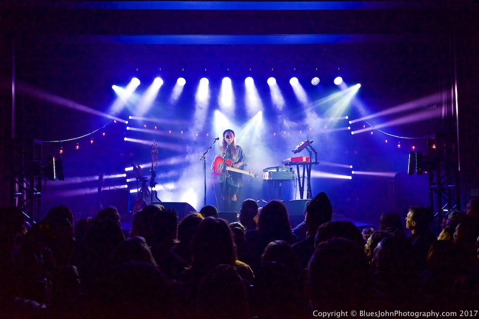 Tash Sultana, Wonder Ballroom, photo by John Alcala