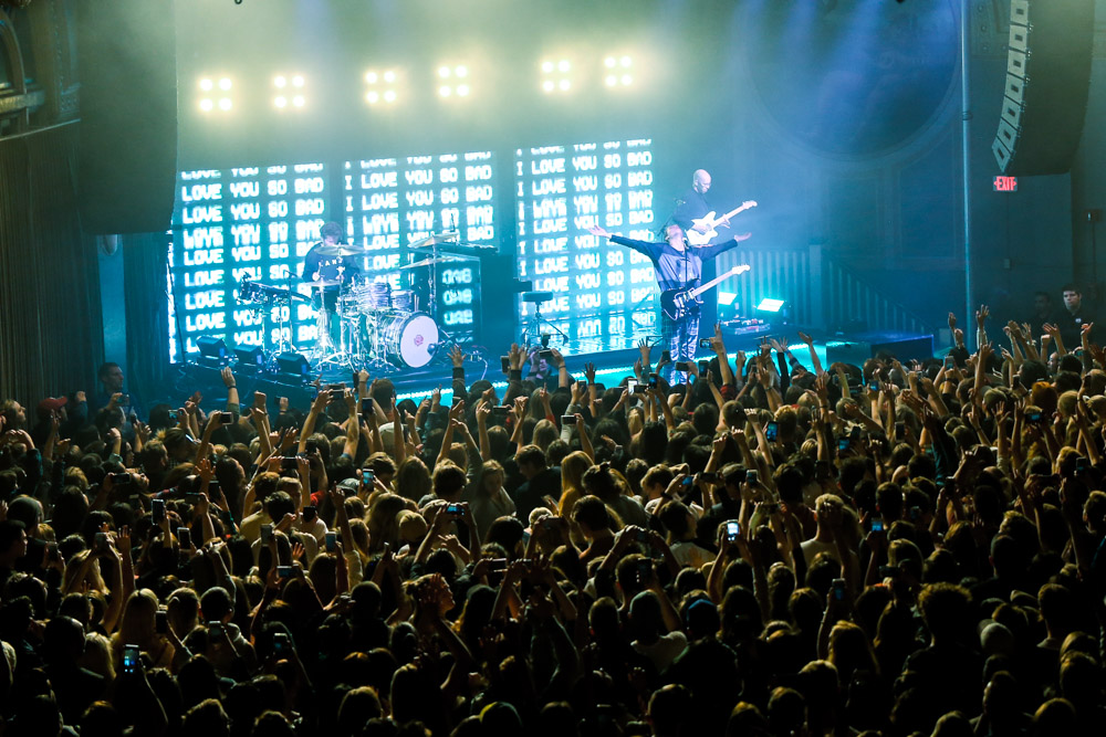 LANY, Crystal Ballroom, photo by Sydnie Kobza