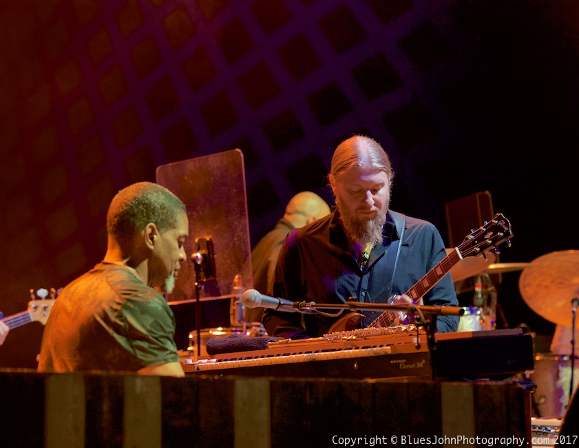 Tedeschi Trucks Band, Keller Auditorium, Portland'5 Centers for the Arts, photo by John Alcala