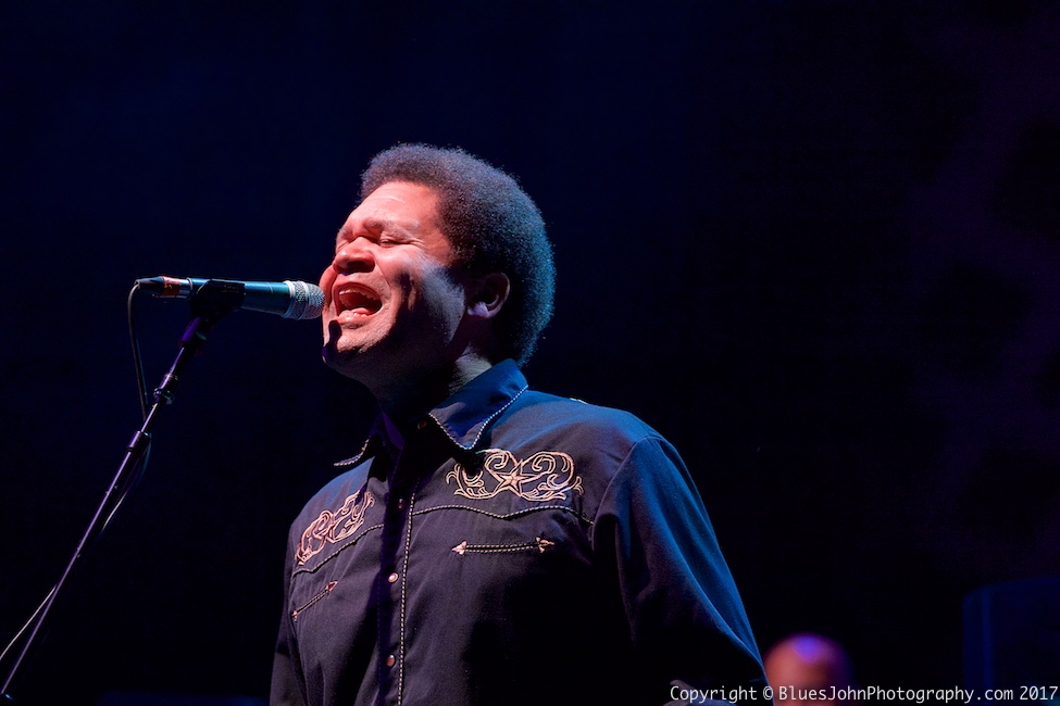 Tedeschi Trucks Band, Keller Auditorium, Portland'5 Centers for the Arts, photo by John Alcala