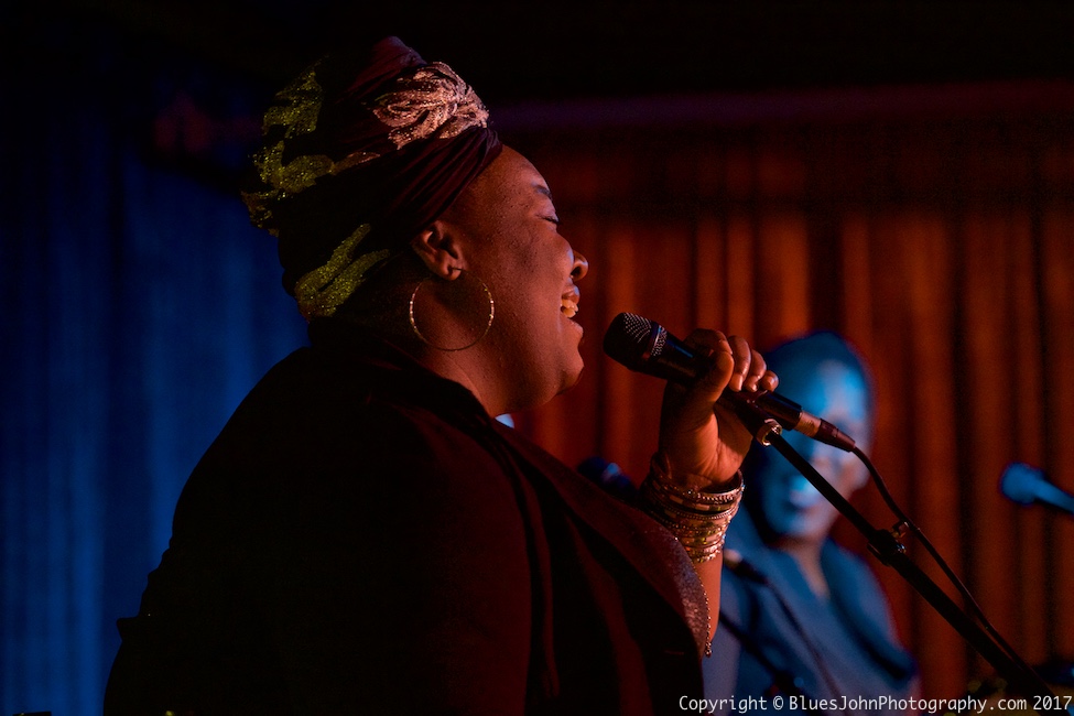 Saeeda Wright, Jack London Revue, photo by John Alcala