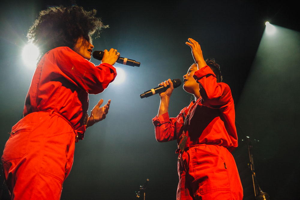 Ibeyi, Revolution Hall, photo by Tojo Andrianarivo