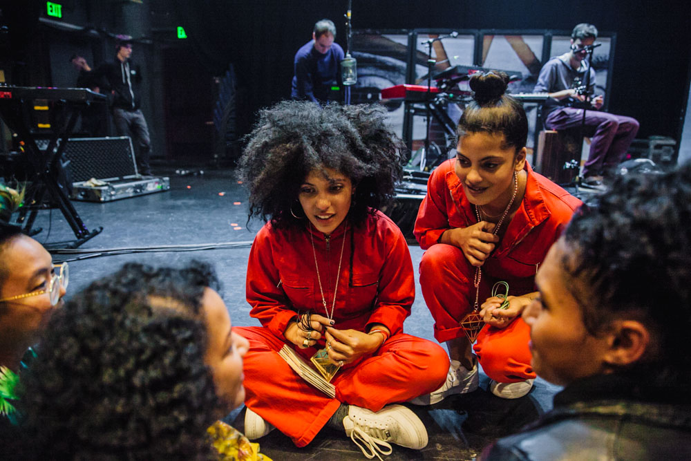 Ibeyi, Revolution Hall, photo by Tojo Andrianarivo