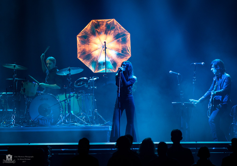 The Beta Machine, Veterans Memorial Coliseum, Rose Quarter, photo by Alyssa Herrman
