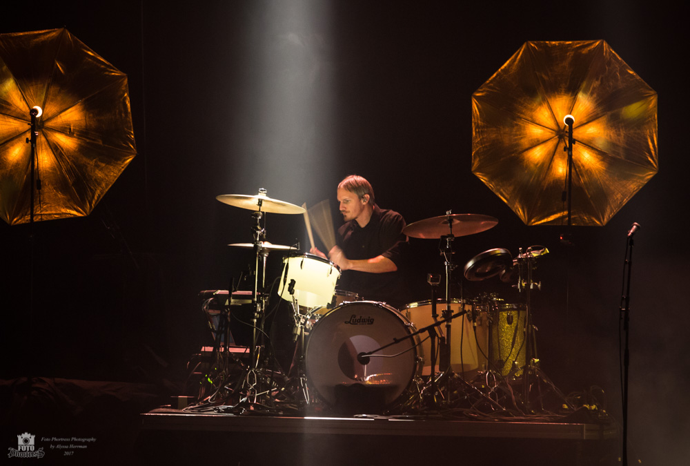 The Beta Machine, Veterans Memorial Coliseum, Rose Quarter, photo by Alyssa Herrman