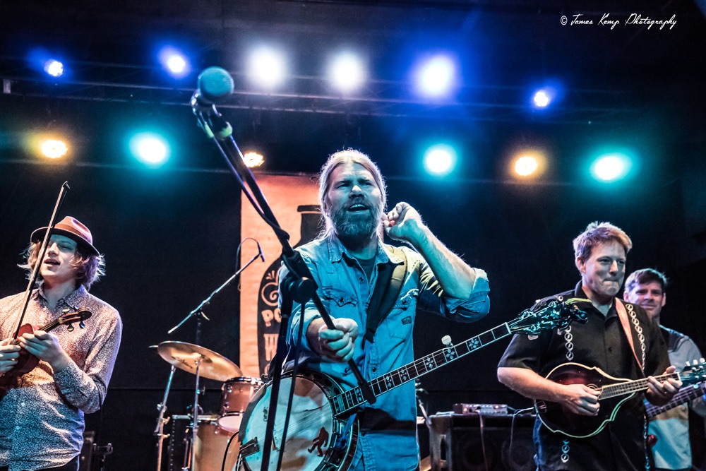Poor Man's Whiskey, Hawthorne Theatre, photo by James Kemp