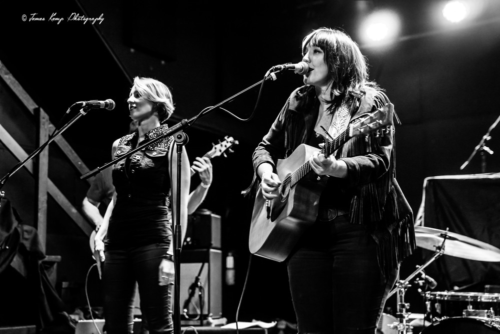 Terri Lynn Davis, Hawthorne Theatre, photo by James Kemp