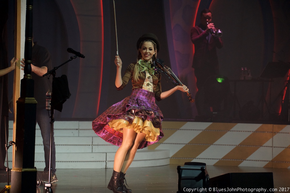 Lindsey Stirling, Arlene Schnitzer Concert Hall, photo by John Alcala
