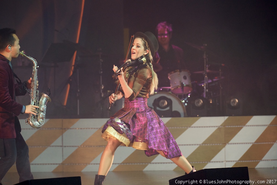 Lindsey Stirling, Arlene Schnitzer Concert Hall, photo by John Alcala