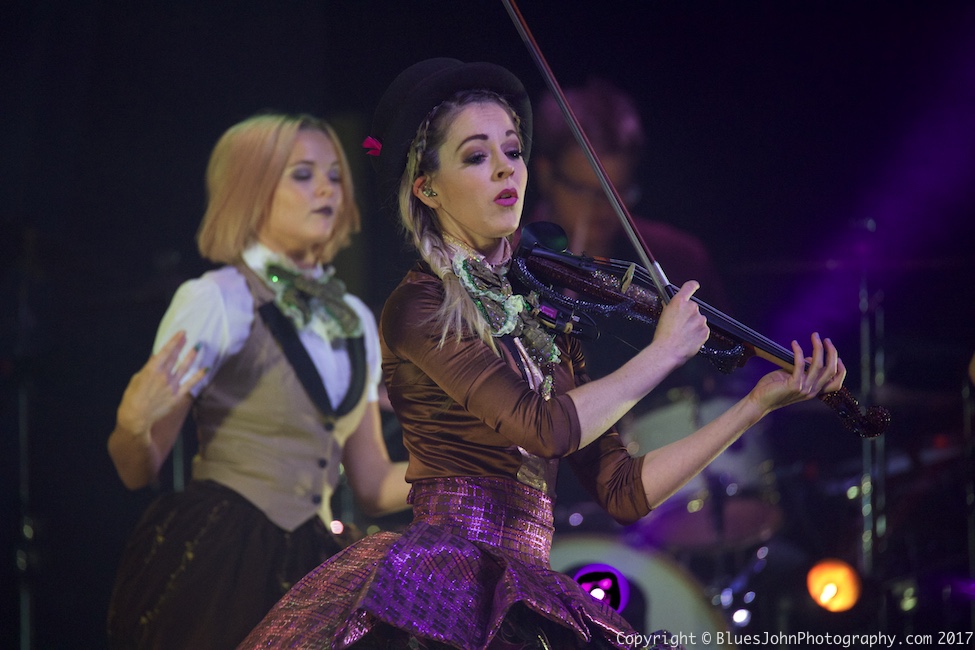 Lindsey Stirling, Arlene Schnitzer Concert Hall, photo by John Alcala
