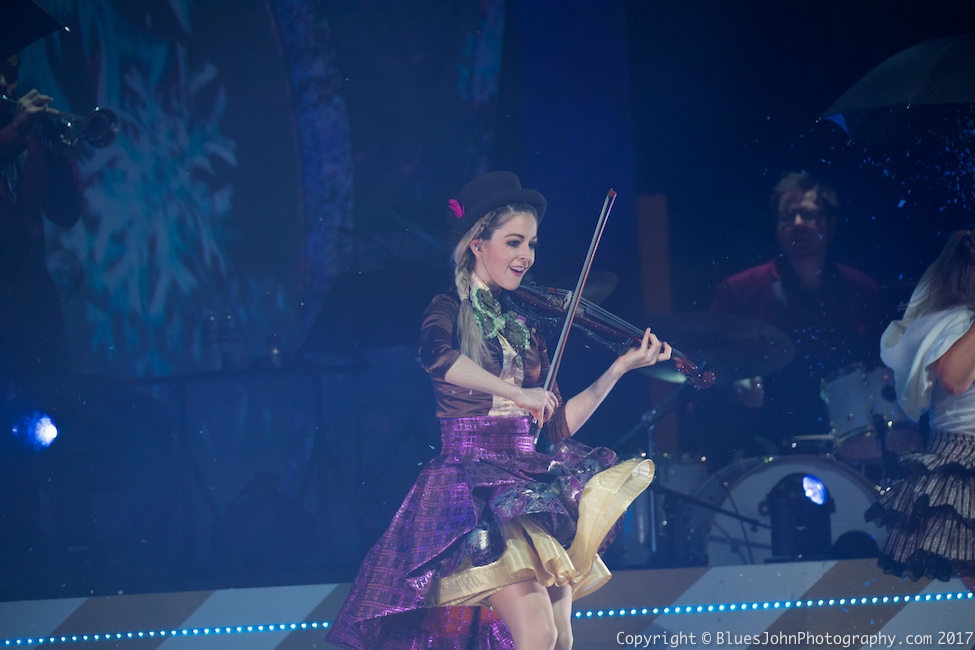 Lindsey Stirling, Arlene Schnitzer Concert Hall, photo by John Alcala