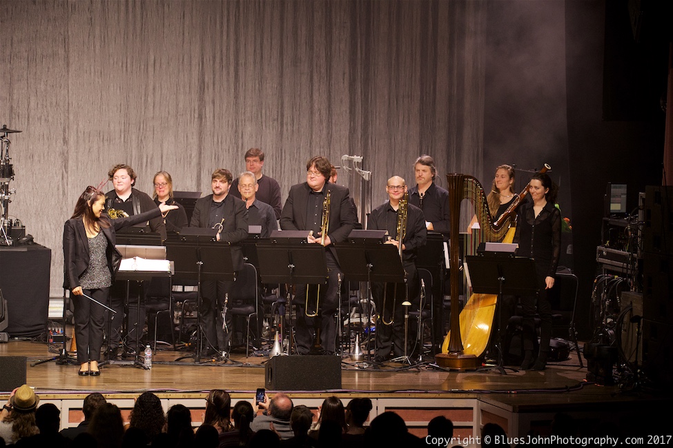 Evanescence, Arlene Schnitzer Concert Hall, Portland'5 Centers for the Arts, photo by John Alcala