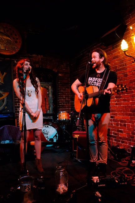 Fox and Bones, White Eagle Saloon, Portland's Folk Festival, photo by Various Photographers