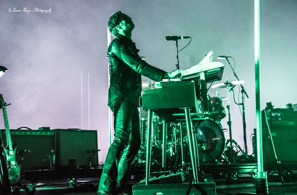 Queens of the Stone Age, Veterans Memorial Coliseum, Rose Quarter, photo by James Kemp