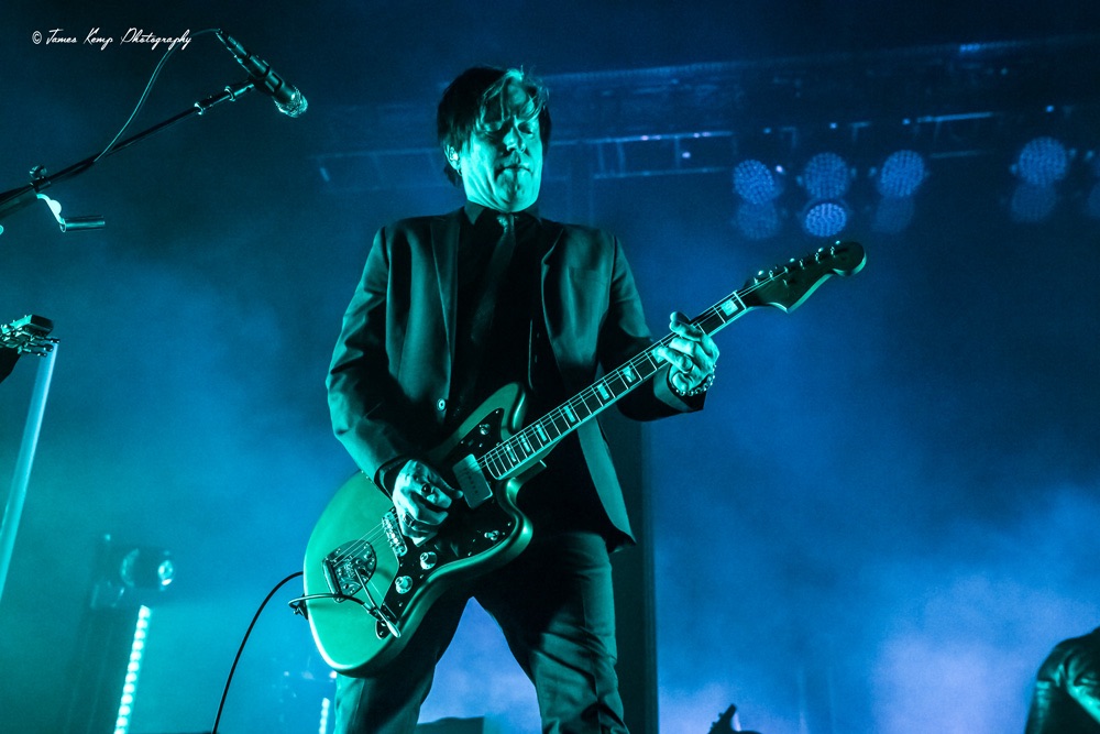 Queens of the Stone Age, Veterans Memorial Coliseum, Rose Quarter, photo by James Kemp