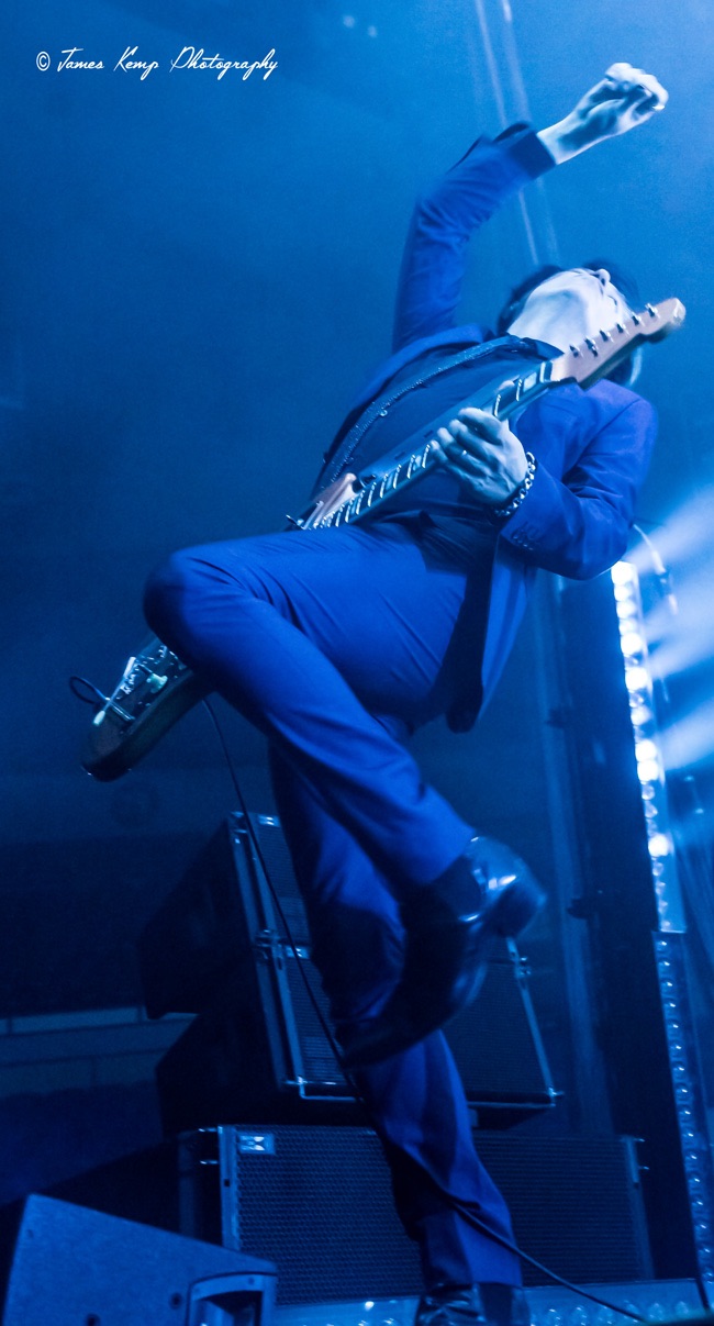 Queens of the Stone Age, Veterans Memorial Coliseum, Rose Quarter, photo by James Kemp