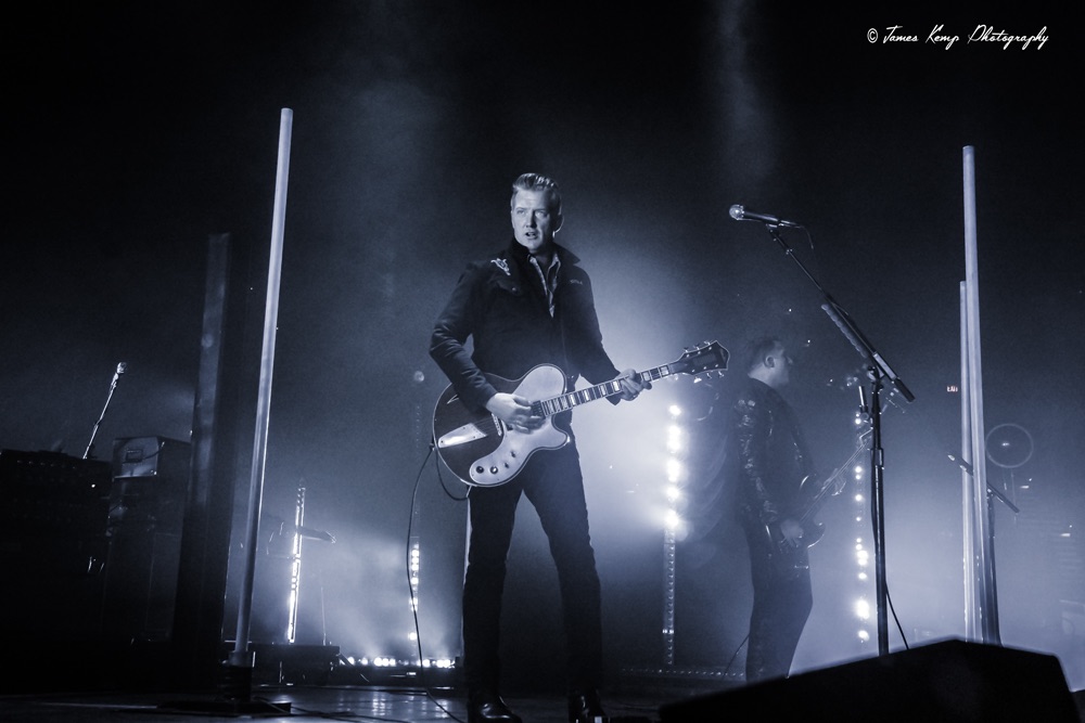 Queens of the Stone Age, Veterans Memorial Coliseum, Rose Quarter, photo by James Kemp