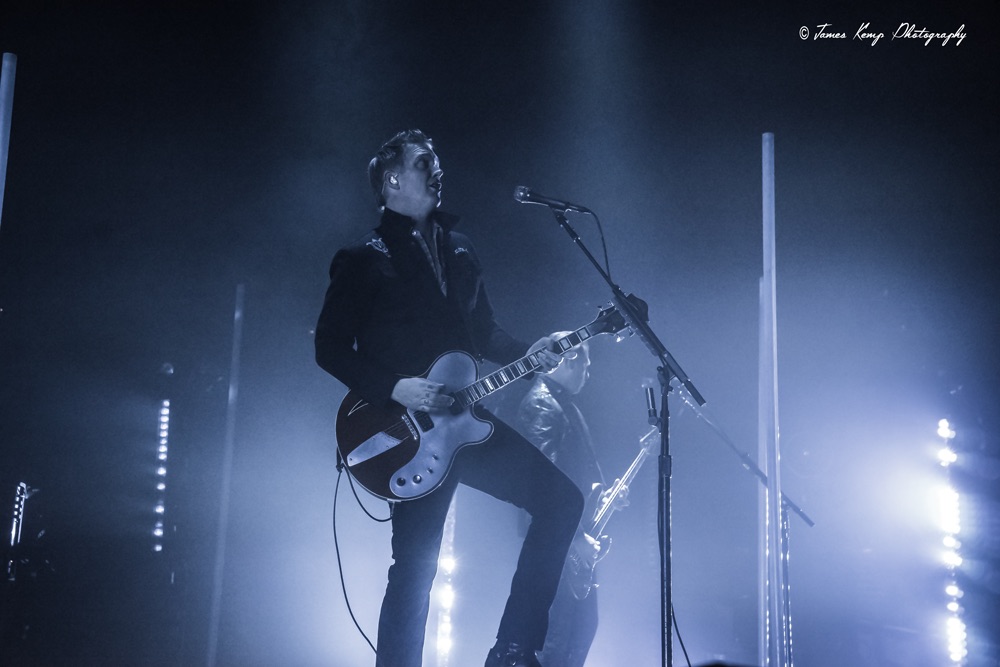 Queens of the Stone Age, Veterans Memorial Coliseum, Rose Quarter, photo by James Kemp