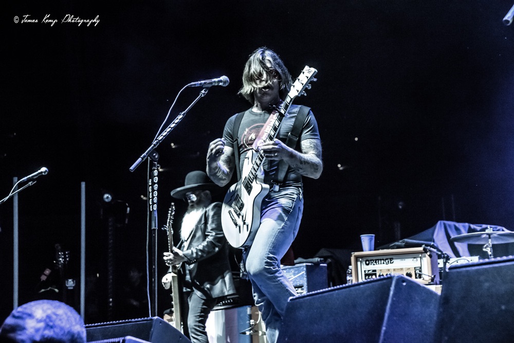 Eagles of Death Metal, Veterans Memorial Coliseum, Rose Quarter, photo by James Kemp