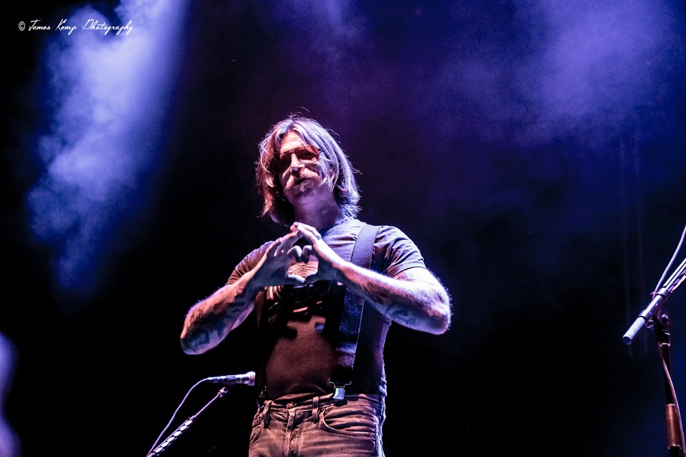 Eagles of Death Metal, Veterans Memorial Coliseum, Rose Quarter, photo by James Kemp