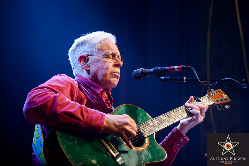Bruce Cockburn, Aladdin Theater, photo by Anthony Pidgeon