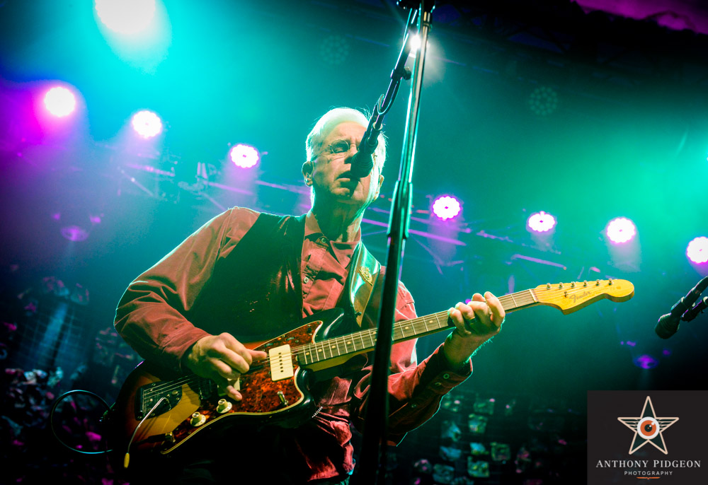 Bruce Cockburn, Aladdin Theater, photo by Anthony Pidgeon