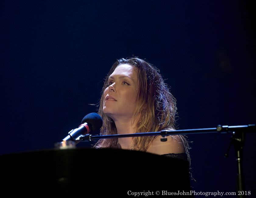 Beth Hart, Revolution Hall, photo by John Alcala