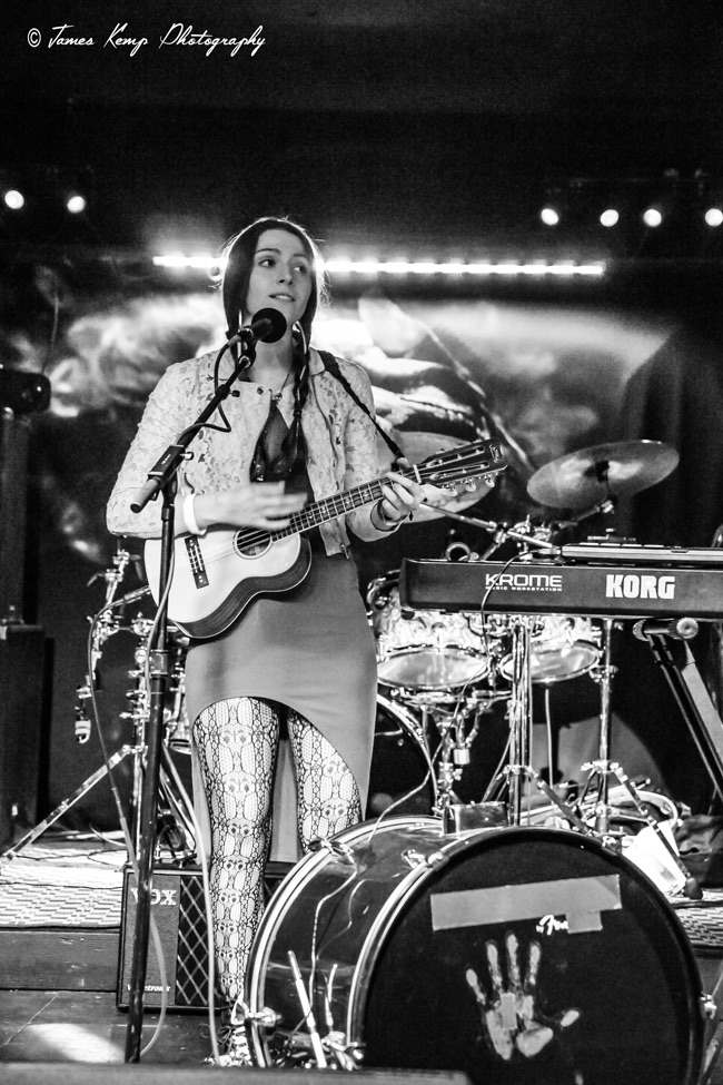 Maiah Wynne, The Analog Cafe [CLOSED], photo by James Kemp