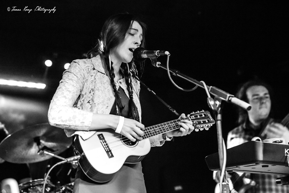 Maiah Wynne, The Analog Cafe [CLOSED], photo by James Kemp