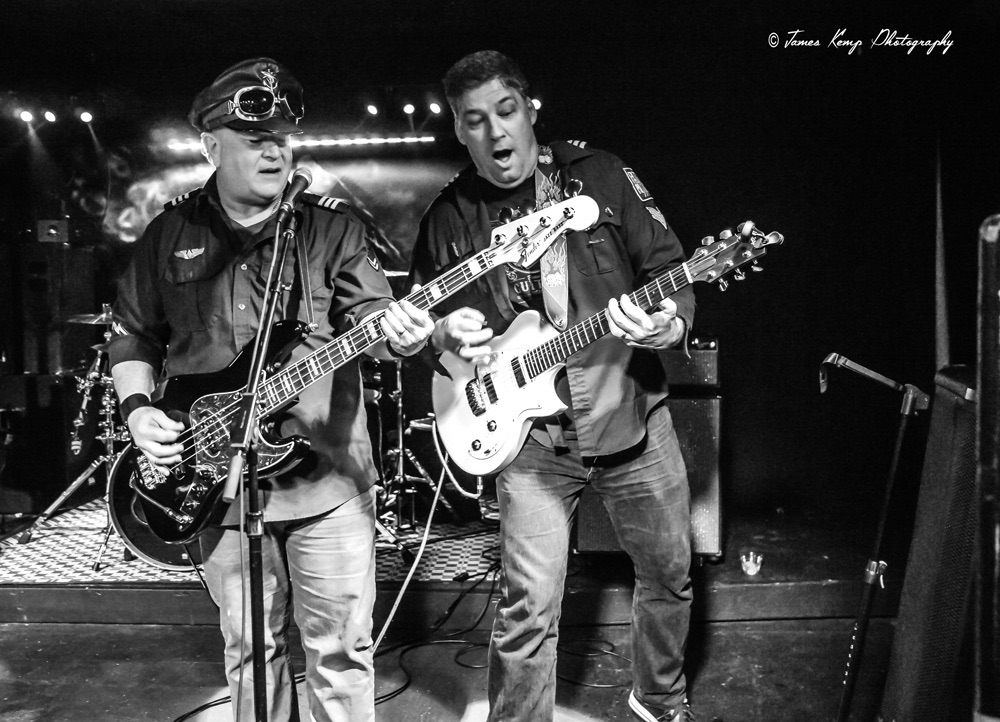 The Bar Pilots, The Analog Cafe [CLOSED], photo by James Kemp