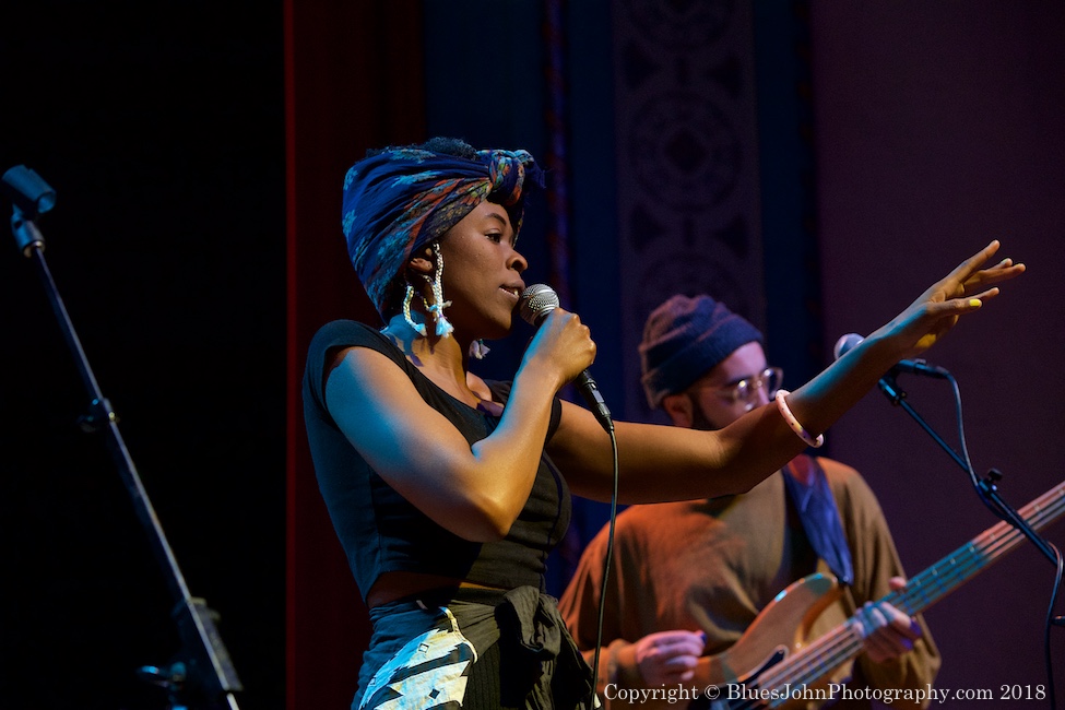 Bells Atlas, Aladdin Theater, photo by John Alcala