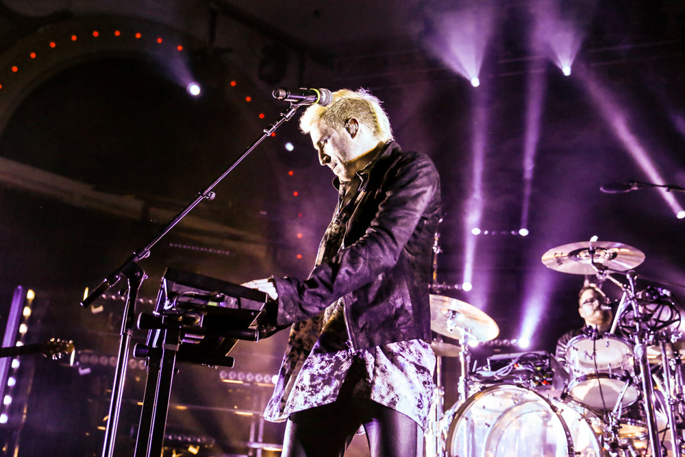 Walk The Moon, Crystal Ballroom, photo by Sydnie Kobza