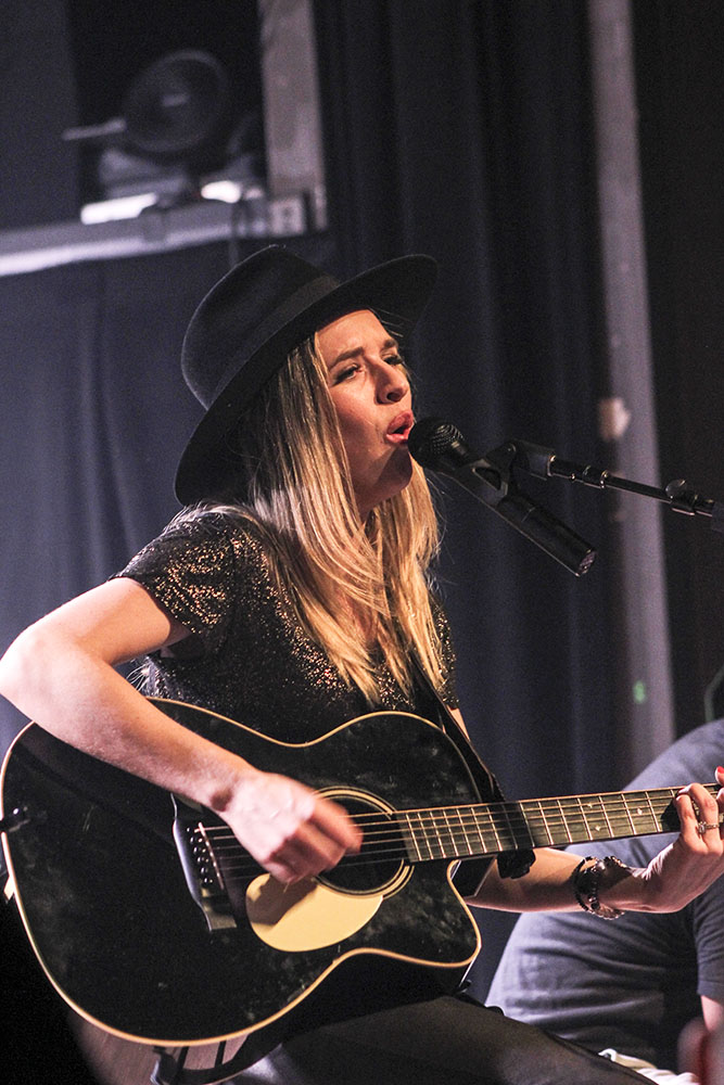 ZZ Ward, Wonder Ballroom, photo by Emma Davis