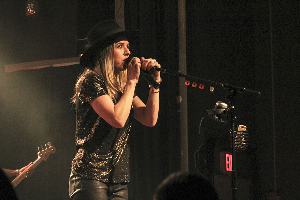 ZZ Ward, Wonder Ballroom, photo by Emma Davis