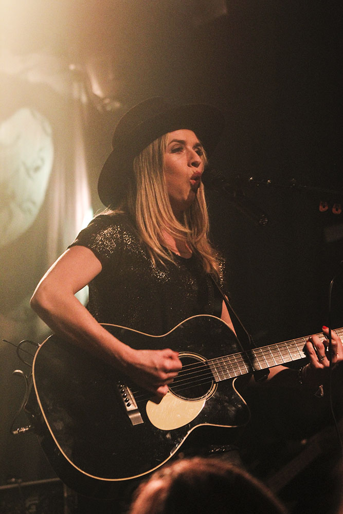 ZZ Ward, Wonder Ballroom, photo by Emma Davis