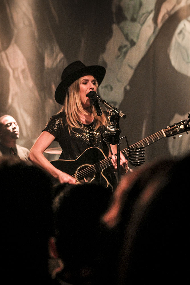 ZZ Ward, Wonder Ballroom, photo by Emma Davis