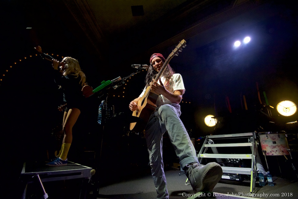 Walk Off The Earth, Crystal Ballroom, photo by John Alcala