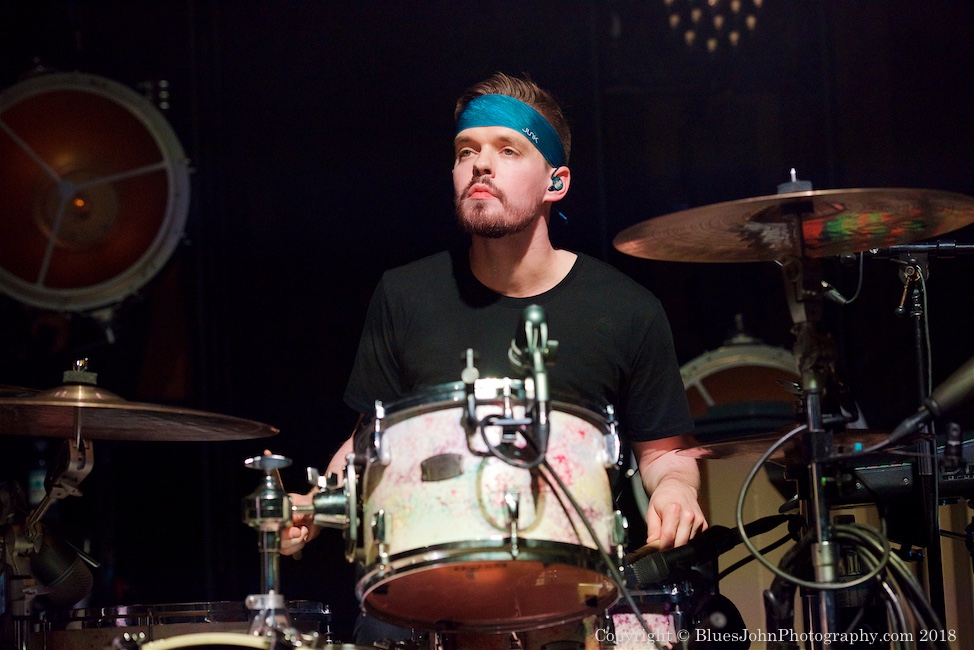 Walk Off The Earth, Crystal Ballroom, photo by John Alcala