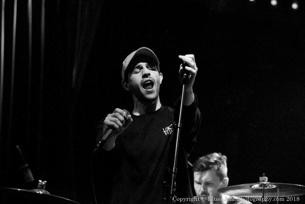 Darenots, Crystal Ballroom, photo by John Alcala