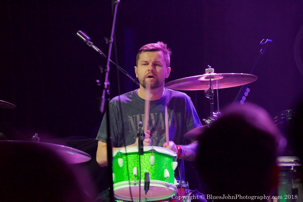 Darenots, Crystal Ballroom, photo by John Alcala