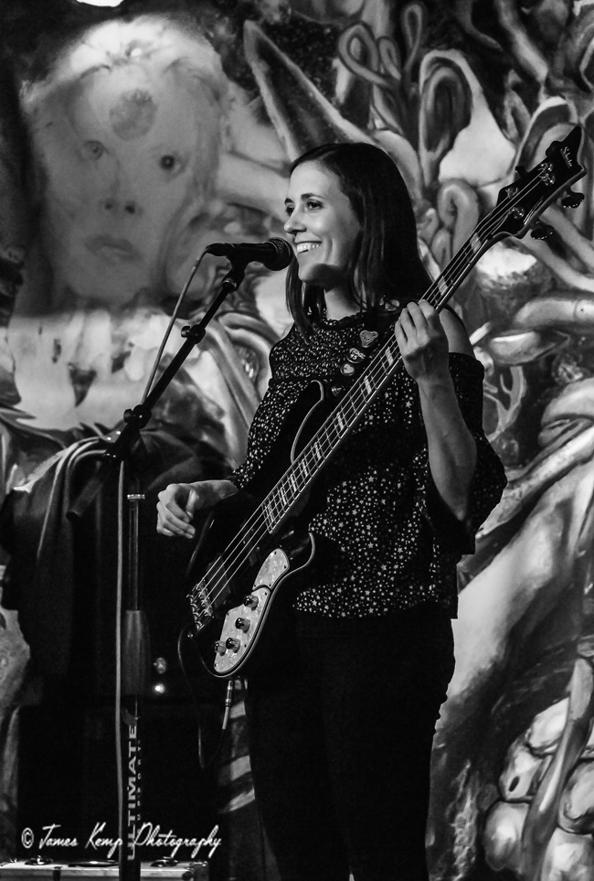 Atomic 45, The Analog Cafe [CLOSED], Portland Metro Records, photo by James Kemp