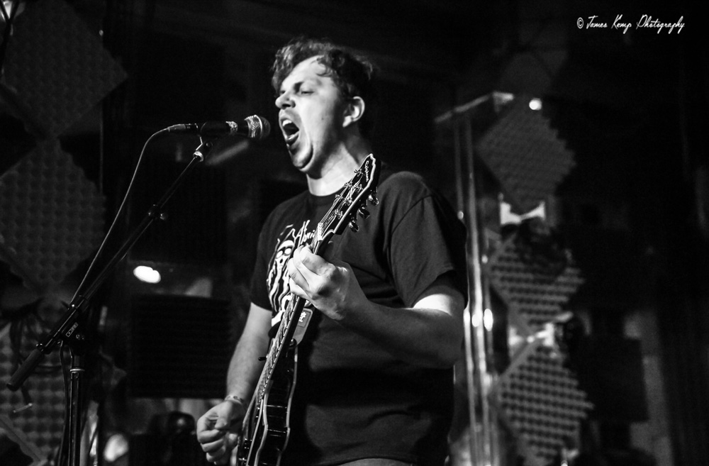 Atomic 45, The Analog Cafe [CLOSED], Portland Metro Records, photo by James Kemp