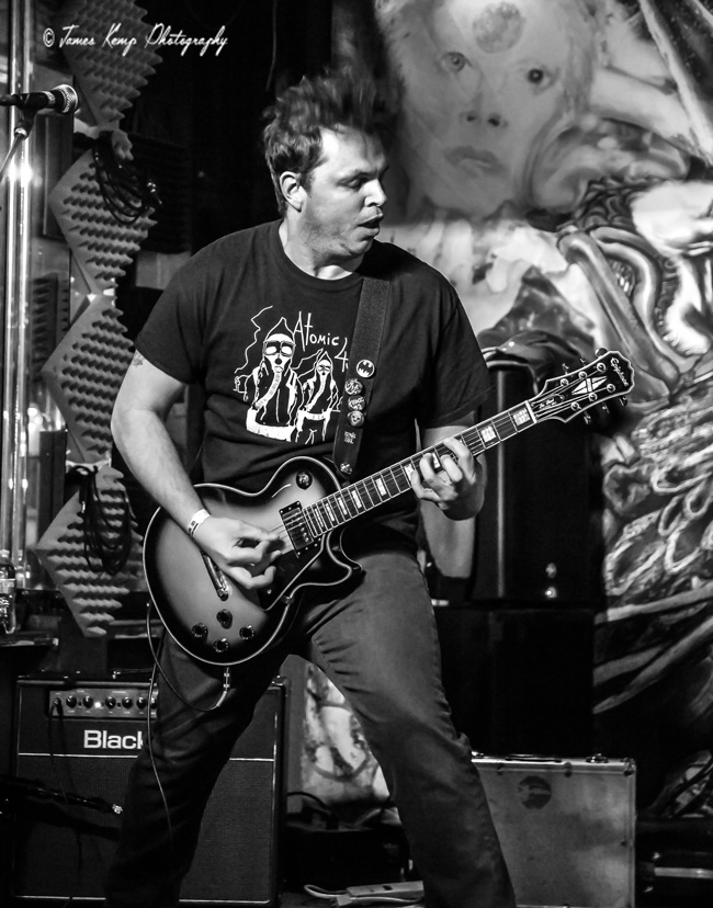 Atomic 45, The Analog Cafe [CLOSED], Portland Metro Records, photo by James Kemp