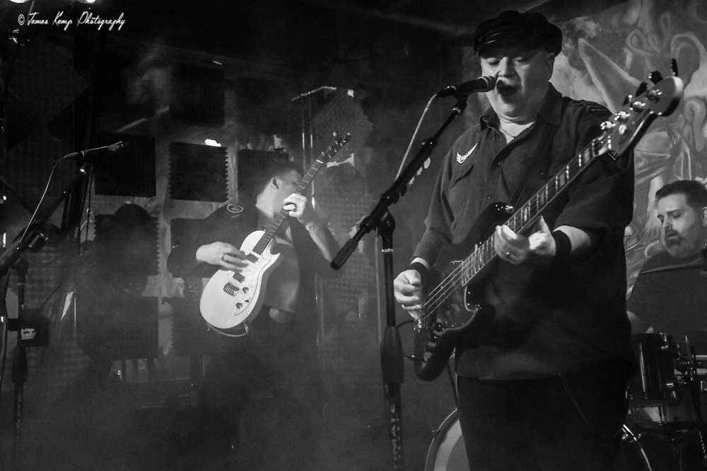 The Bar Pilots, The Analog Cafe [CLOSED], Portland Metro Records, photo by James Kemp