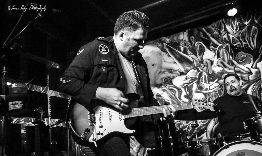 The Bar Pilots, The Analog Cafe [CLOSED], Portland Metro Records, photo by James Kemp
