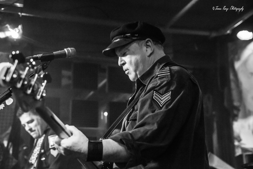 The Bar Pilots, The Analog Cafe [CLOSED], Portland Metro Records, photo by James Kemp